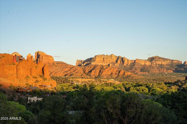 305 SACRED EAGLE Lane, Sedona, AZ 86336