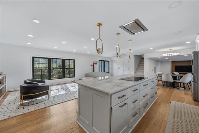 855 Flamingo Drive SW, Atlanta, GA 30311