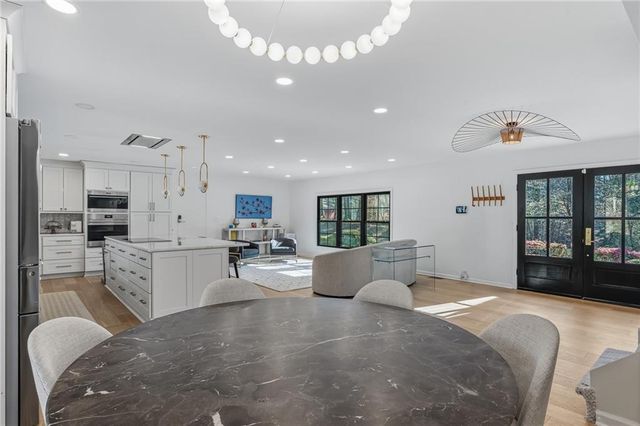 855 Flamingo Drive SW, Atlanta, GA 30311