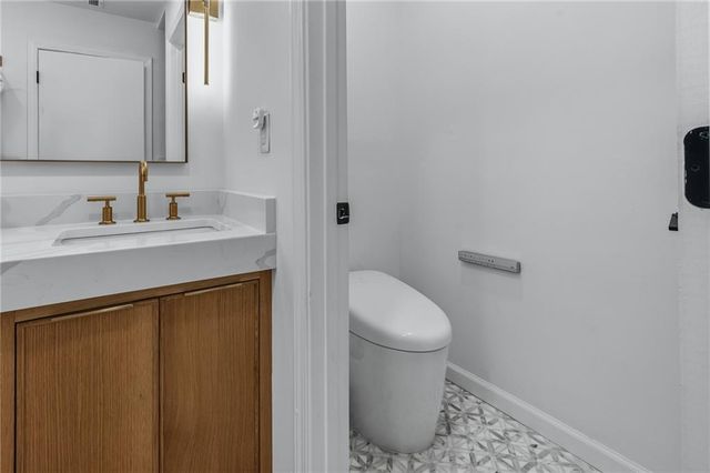 855 Flamingo Drive SW, Atlanta, GA 30311