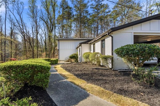 855 Flamingo Drive SW, Atlanta, GA 30311