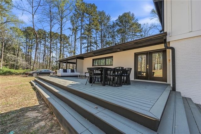 855 Flamingo Drive SW, Atlanta, GA 30311