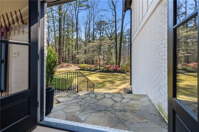 855 Flamingo Drive SW, Atlanta, GA 30311