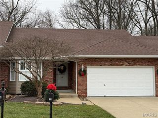 22 Kingston Road, Collinsville, IL 62234