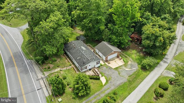 3009 PONDS WOOD RD, Huntingtown, MD 20639
