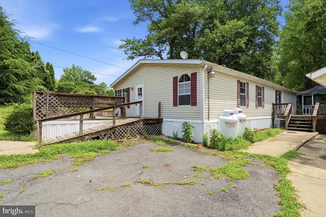 3009 PONDS WOOD RD, Huntingtown, MD 20639