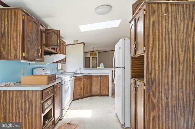 3009 PONDS WOOD RD, Huntingtown, MD 20639