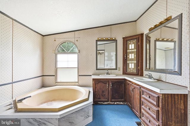 3009 PONDS WOOD RD, Huntingtown, MD 20639