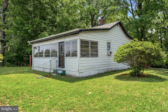 3009 PONDS WOOD RD, Huntingtown, MD 20639