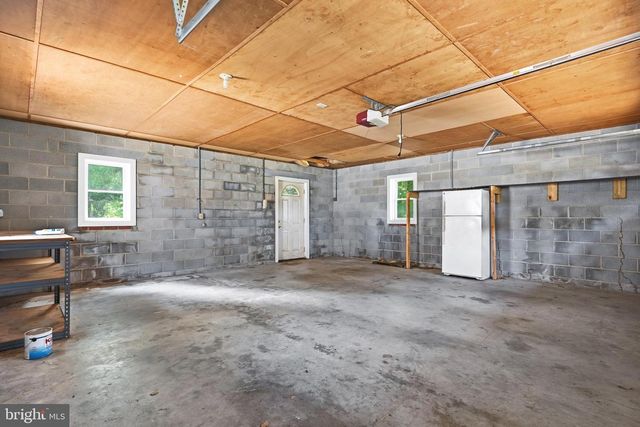 3009 PONDS WOOD RD, Huntingtown, MD 20639