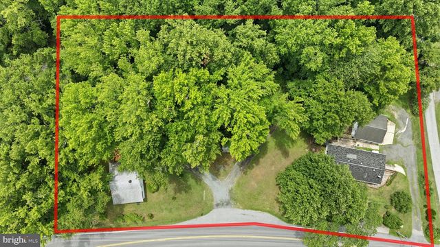3009 PONDS WOOD RD, Huntingtown, MD 20639