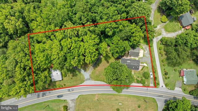 3009 PONDS WOOD RD, Huntingtown, MD 20639