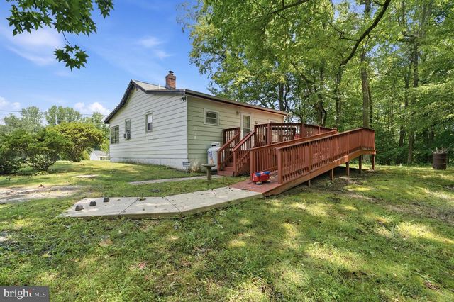 3009 PONDS WOOD RD, Huntingtown, MD 20639