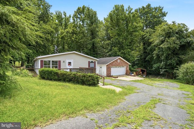 3009 PONDS WOOD RD, Huntingtown, MD 20639