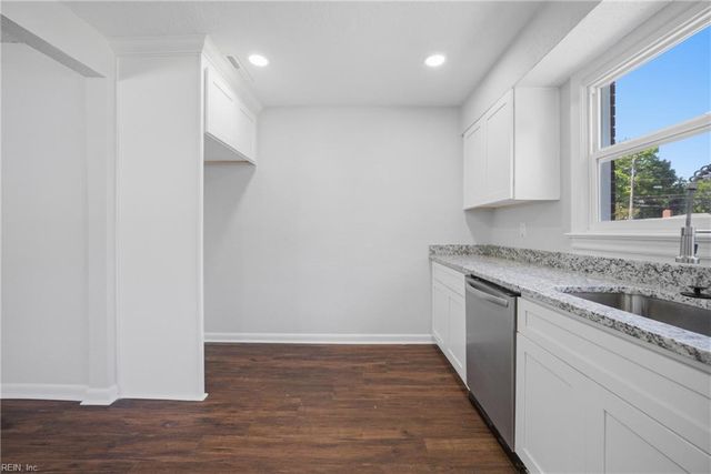 2908 Hollister AVE, Norfolk, VA 23504