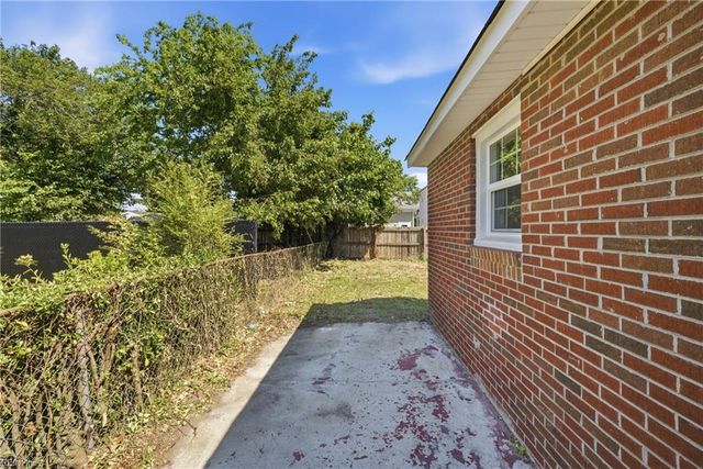 2908 Hollister AVE, Norfolk, VA 23504