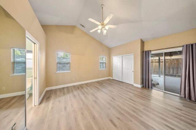 2209 Lantern Dr, Modesto, CA 95355