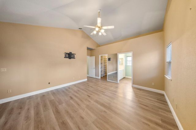 2209 Lantern Dr, Modesto, CA 95355