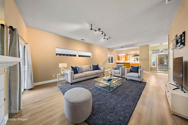 2209 Lantern Dr, Modesto, CA 95355