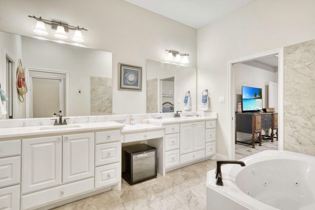 7386 Garrison Creek Drive, Bryan, TX 77808