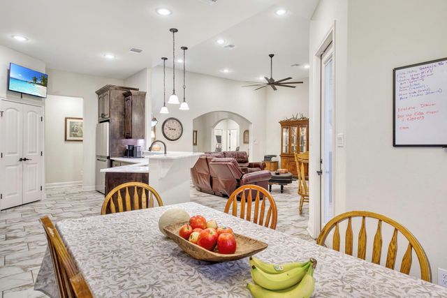 7386 Garrison Creek Drive, Bryan, TX 77808