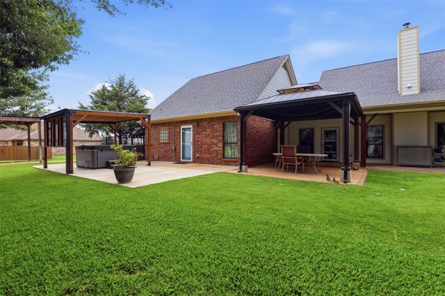 2421 Pecan Springs Road, Cleburne, TX 76031