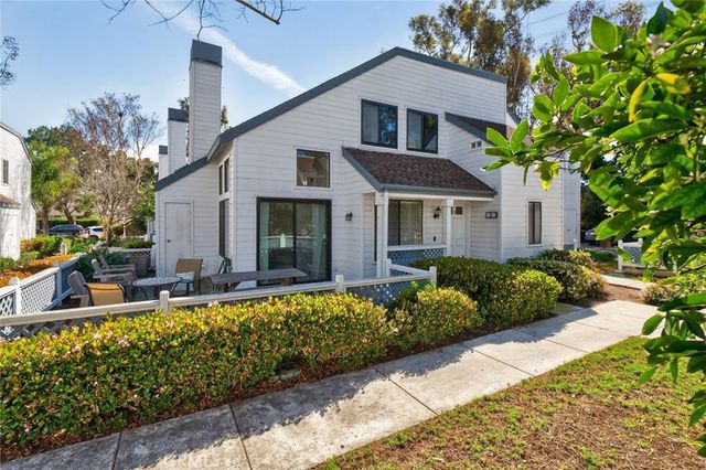 9 Fallingstar 15, Irvine, CA 92614