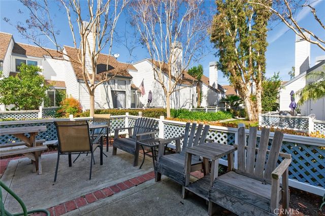 9 Fallingstar 15, Irvine, CA 92614