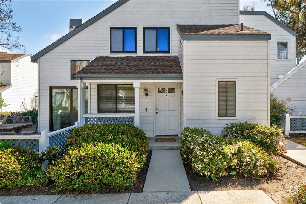 9 Fallingstar 15, Irvine, CA 92614