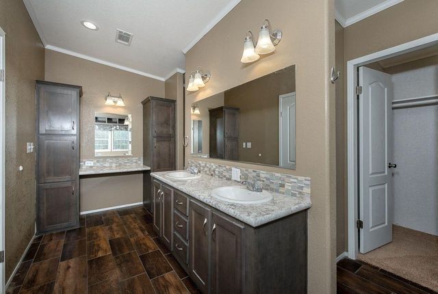 7155 County Road 108, Iola, TX 77861