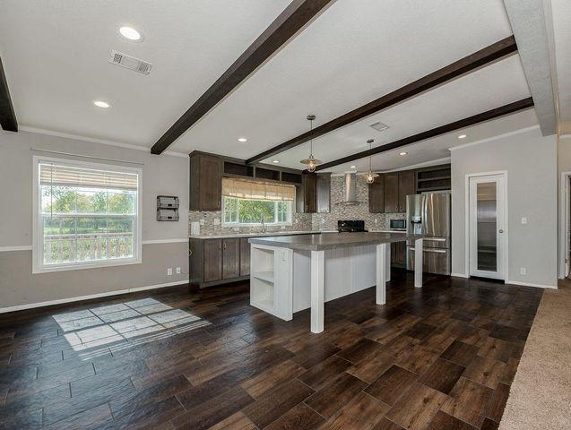 7155 County Road 108, Iola, TX 77861