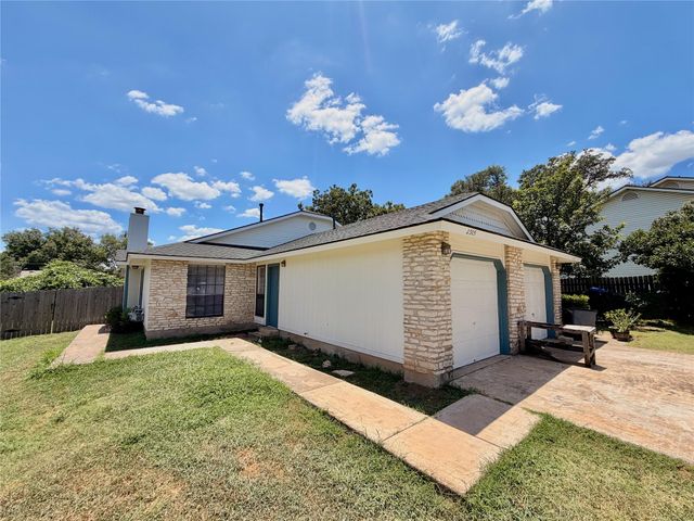 2305 Whitlow CV, Round Rock, TX 78681