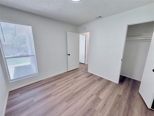 2305 Whitlow CV, Round Rock, TX 78681