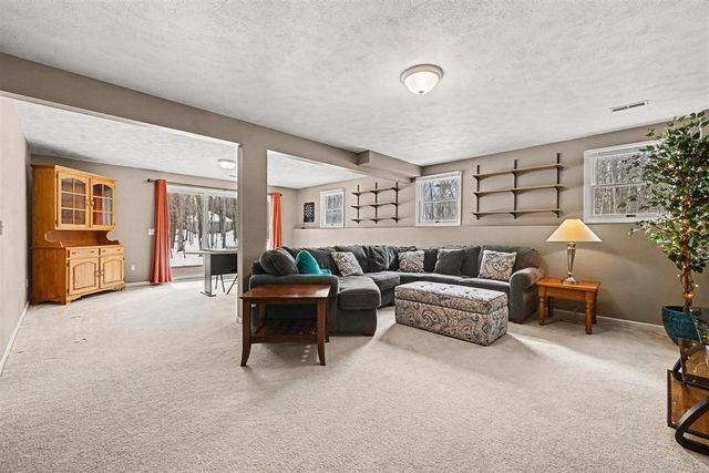 61404 Whitetail Run, Mattawan, MI 49071