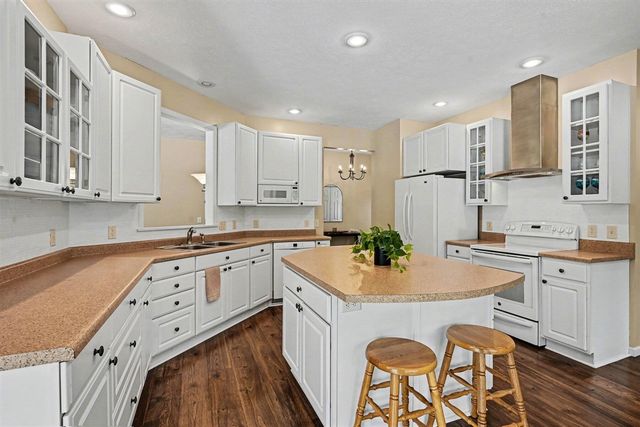 61404 Whitetail Run, Mattawan, MI 49071