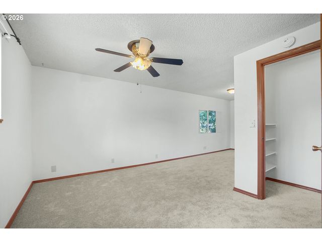12401 Ne 10TH St, Vancouver, WA 98684