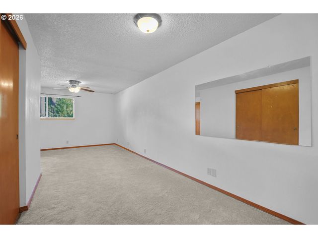 12401 Ne 10TH St, Vancouver, WA 98684
