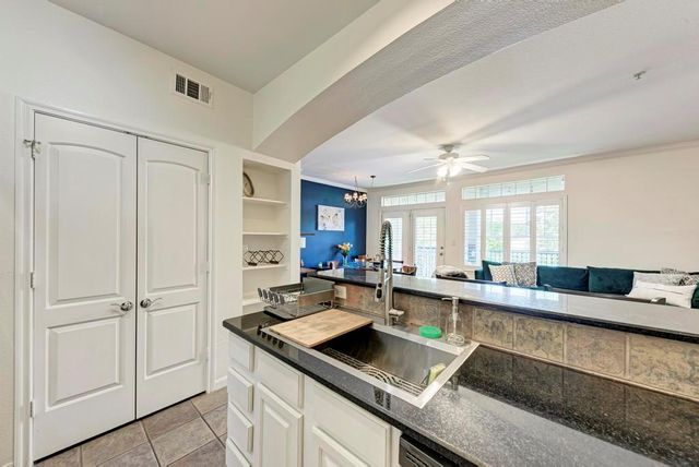 9525 N Capital Of Texas Highway 635, Austin, TX 78759