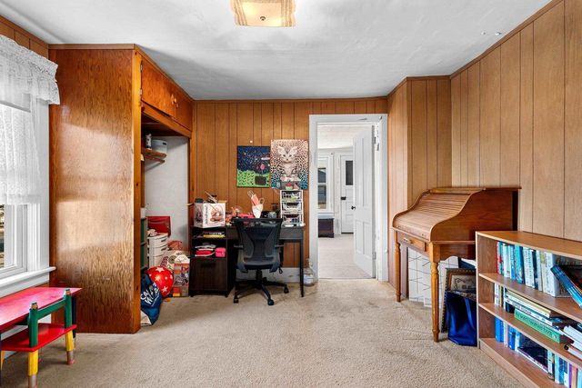 313 S MILL STREET, Hortonville, WI 54944