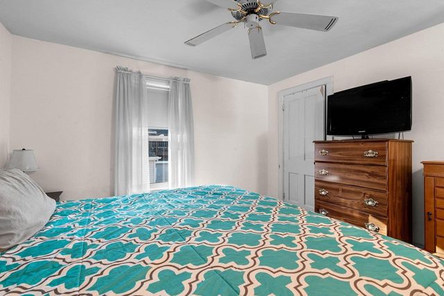 313 S MILL STREET, Hortonville, WI 54944