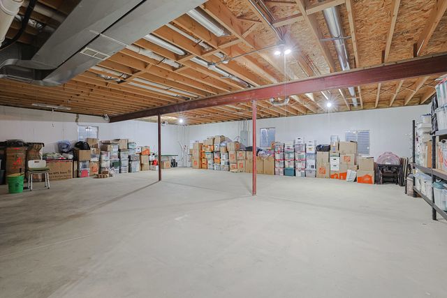 21450 W Basswood Lane, Plainfield, IL 60544