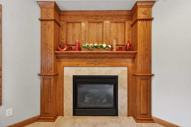 2520 Skyline DRIVE, West Bend, WI 53090