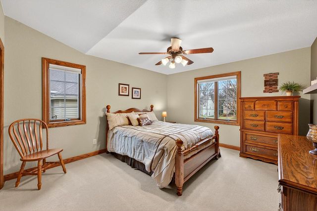 2520 Skyline DRIVE, West Bend, WI 53090