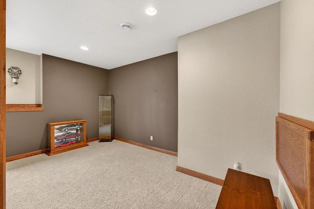 2520 Skyline DRIVE, West Bend, WI 53090