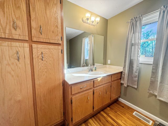 201 Norris Hancock Rd, Big Rock, TN 37023