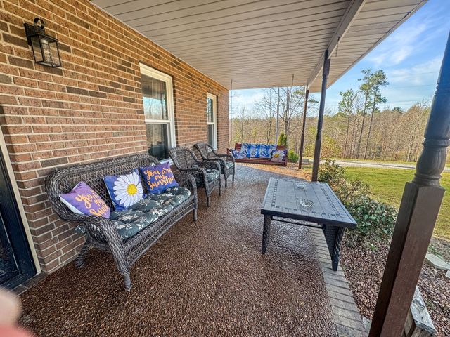 201 Norris Hancock Rd, Big Rock, TN 37023