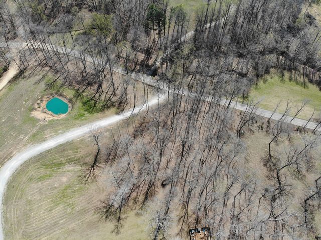 201 Norris Hancock Rd, Big Rock, TN 37023