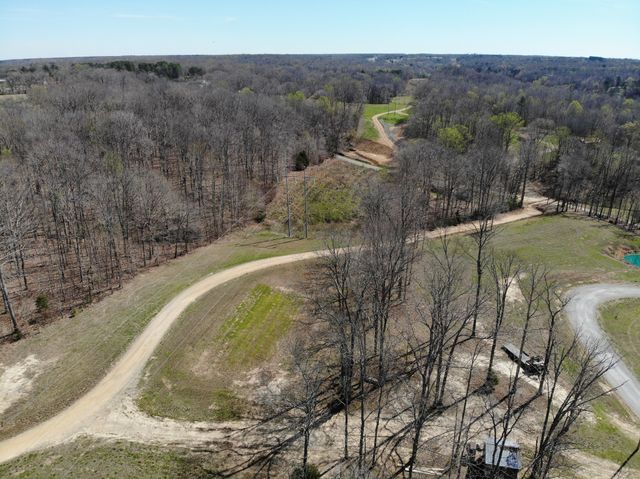 201 Norris Hancock Rd, Big Rock, TN 37023