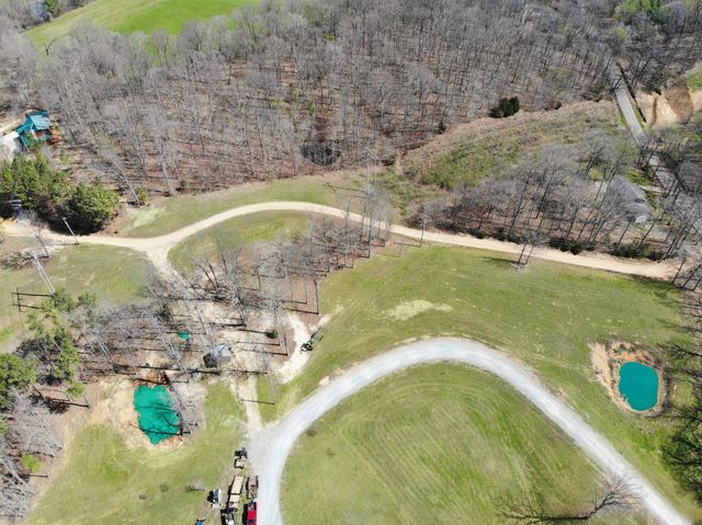 201 Norris Hancock Rd, Big Rock, TN 37023