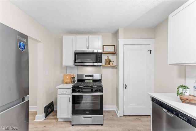 4650 Dornur Drive, Cleveland, OH 44109